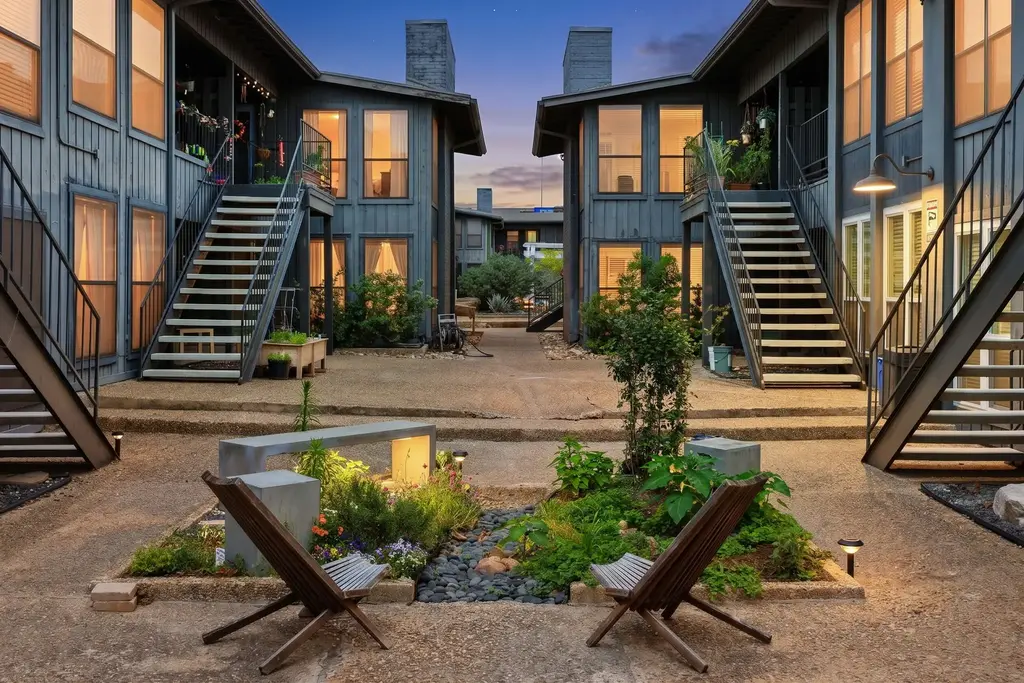 909 Reinli Street 136, Austin