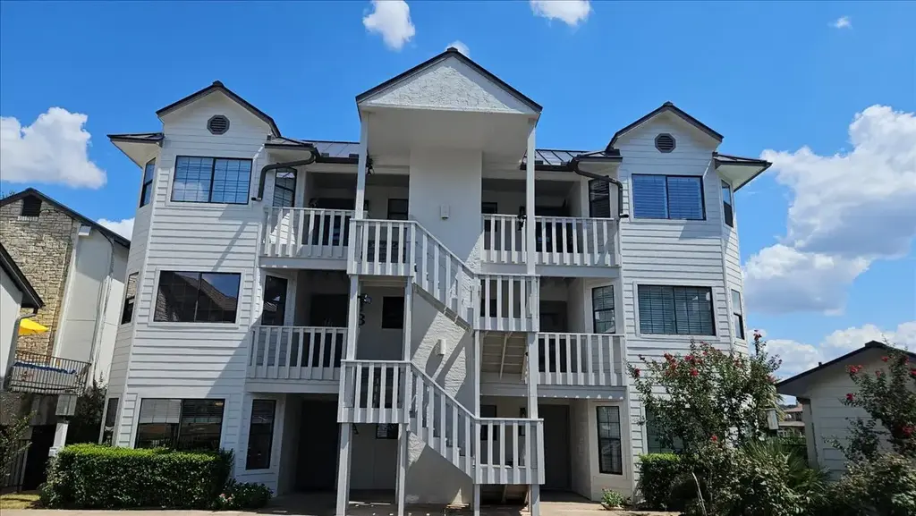 101 Island Drive A, Horseshoe Bay