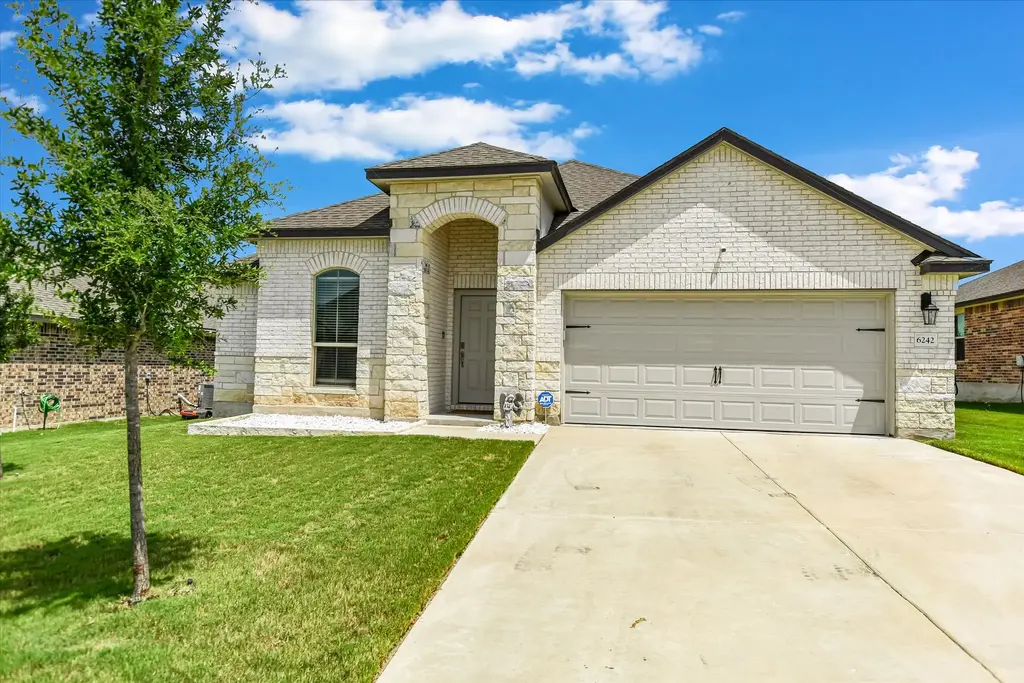 6242 Matagorda Road, Belton