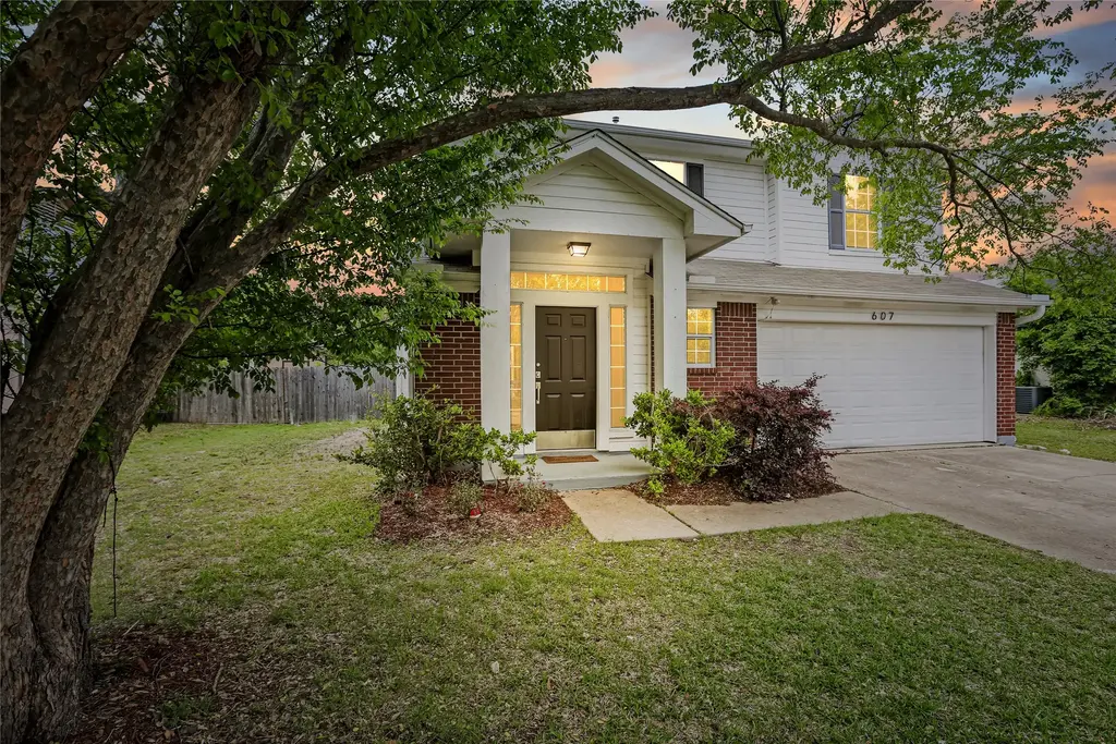 607 Sparkling Brook Lane, Leander