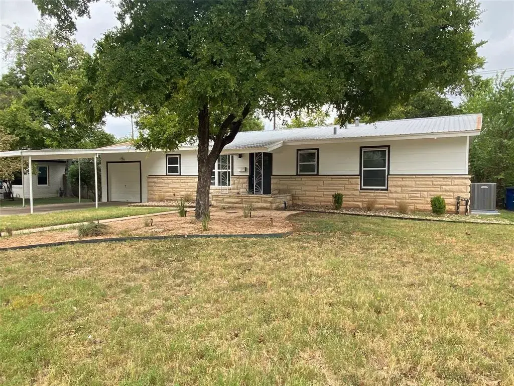 8107 Lazy Lane, Austin