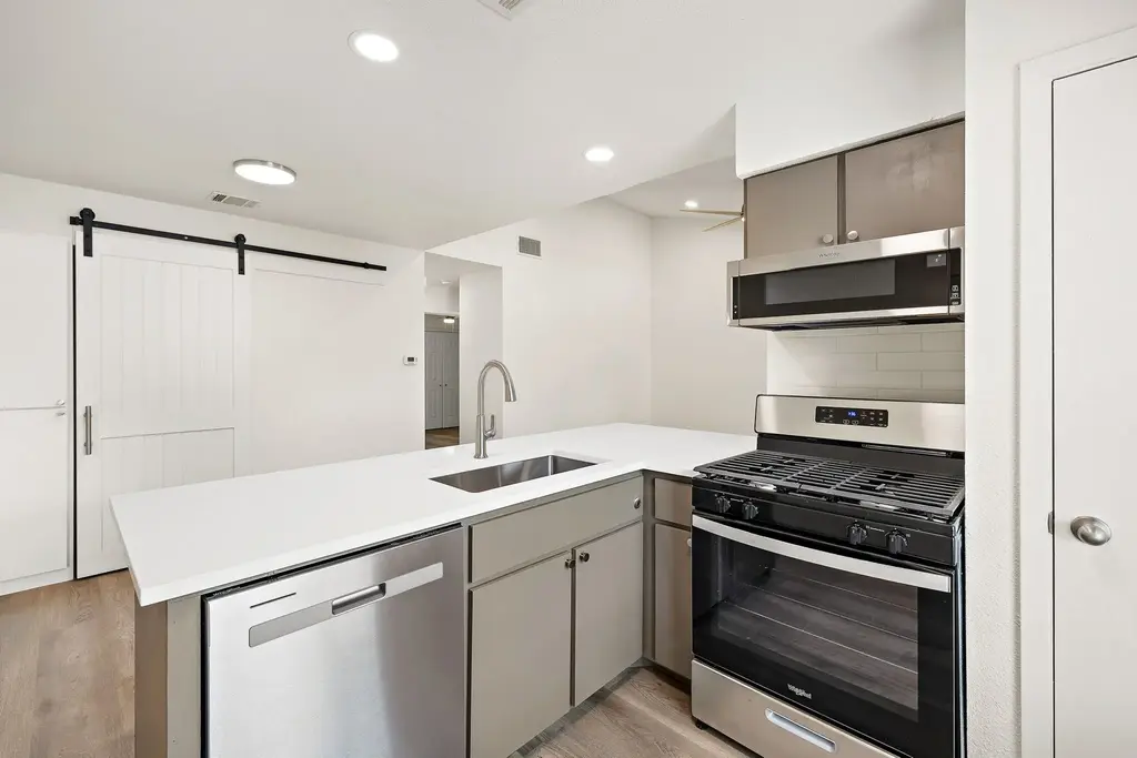 6203 Berkett Cove A & B, Austin