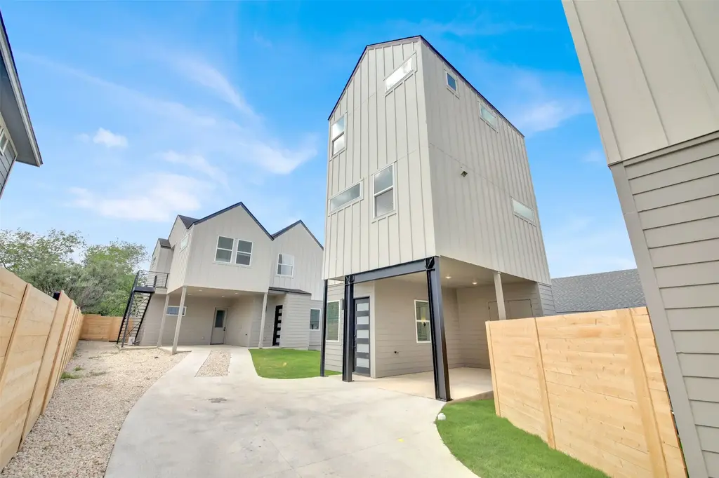 7208 Providence Avenue 2, Austin