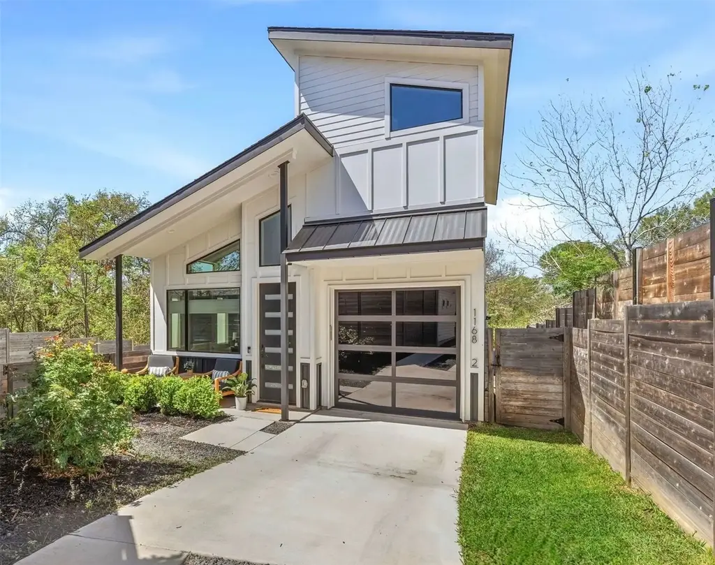 1168 Ridgeway Drive 2, Austin