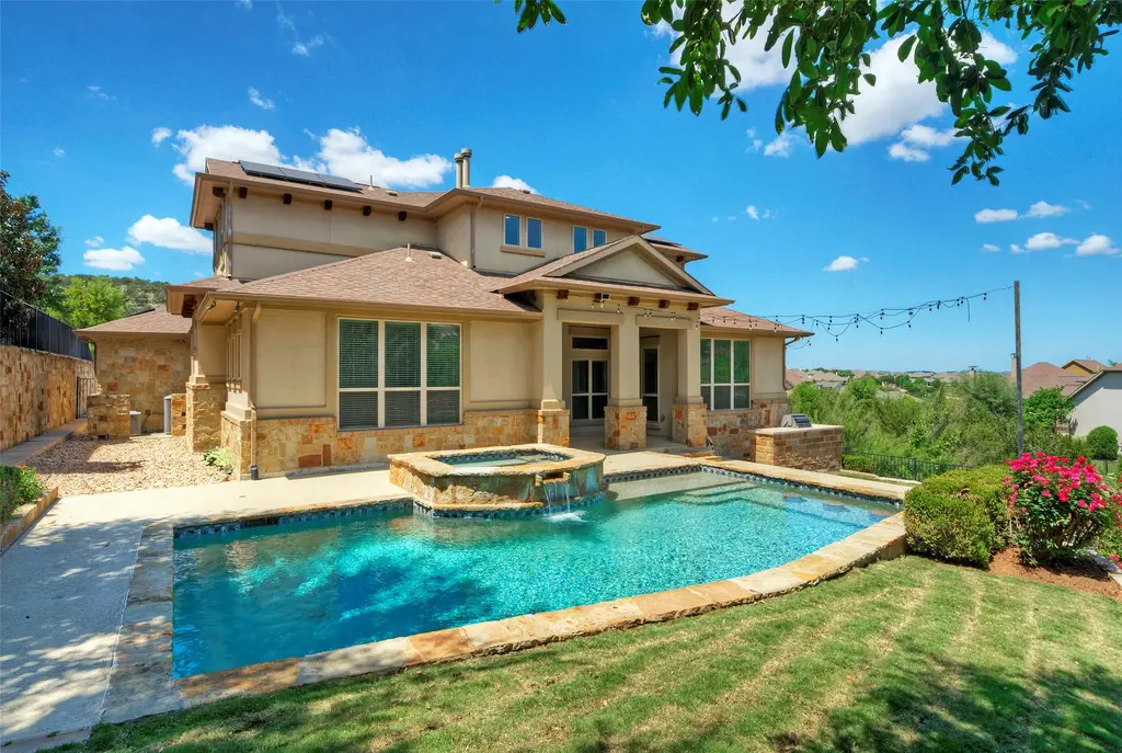 6117 Osceola Trail, Austin
