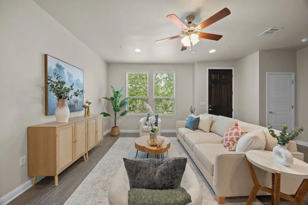 6814 E Riverside Drive 104, Austin