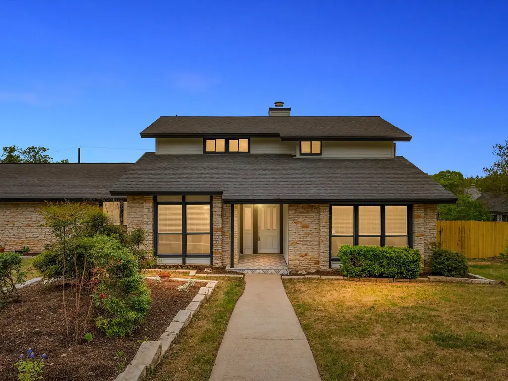 10404 Spicewood Mesa, Austin