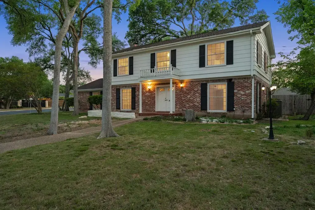 4101 Far West Boulevard, Austin