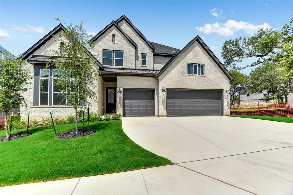 2016 Morning Mist Drive, Georgetown