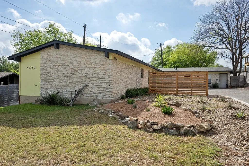 3313 S Oak Drive, Austin