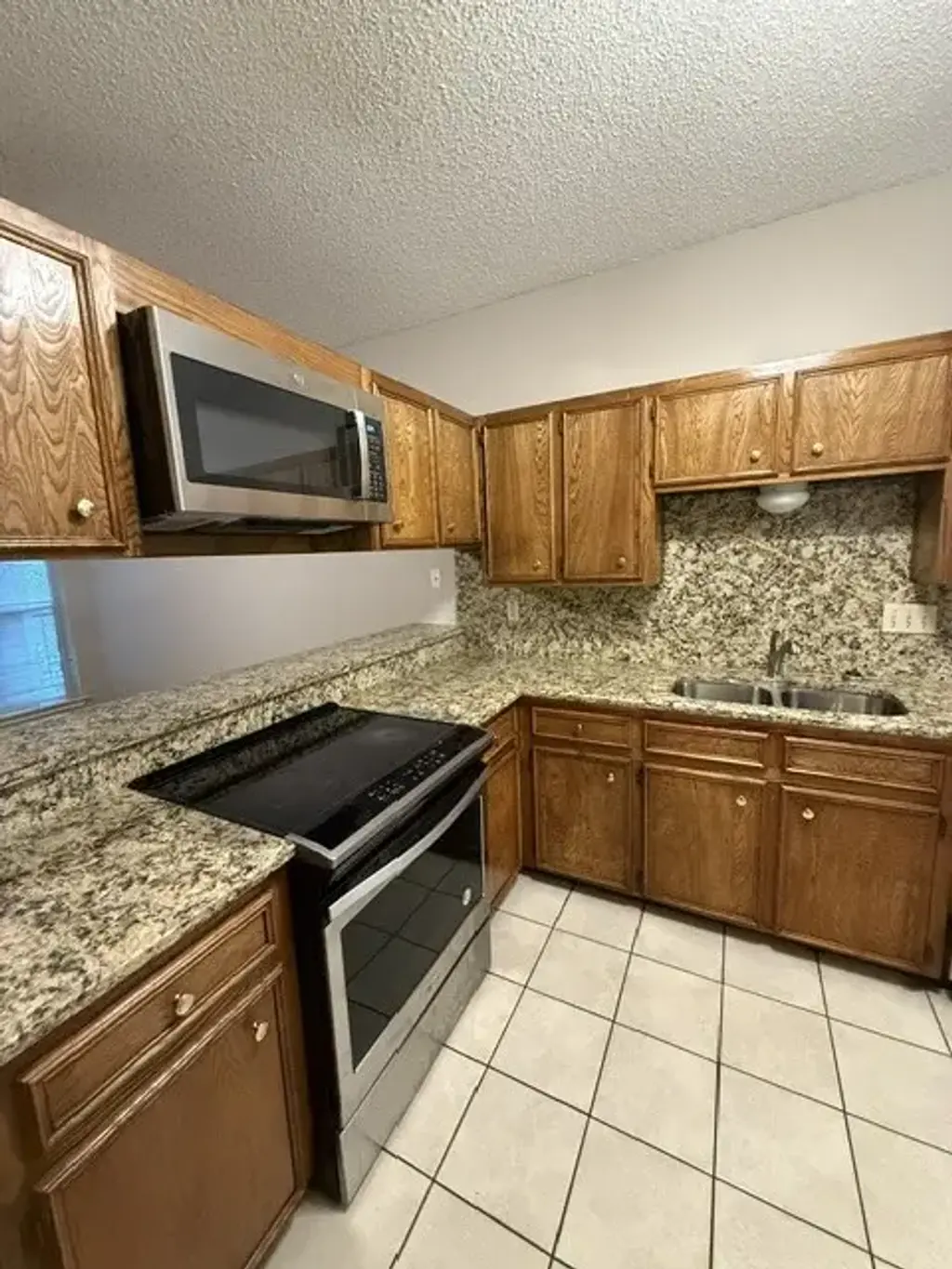 2414 Longview Street 205, Austin