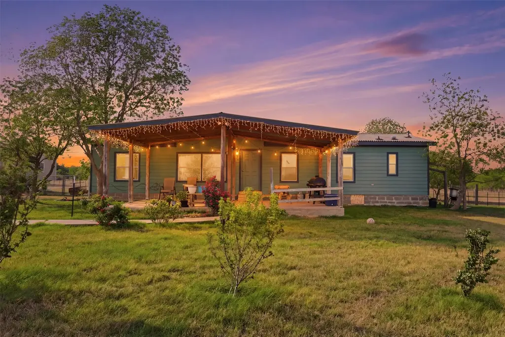 1150 Walter Hoffman Road, Cedar Creek