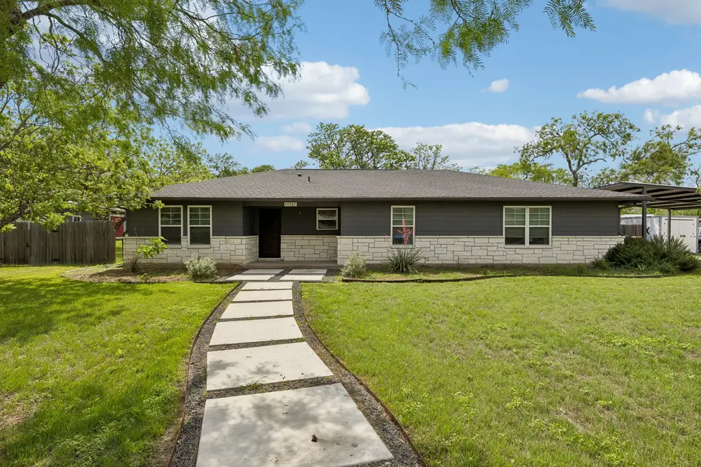 12747 Burson Drive, Manchaca
