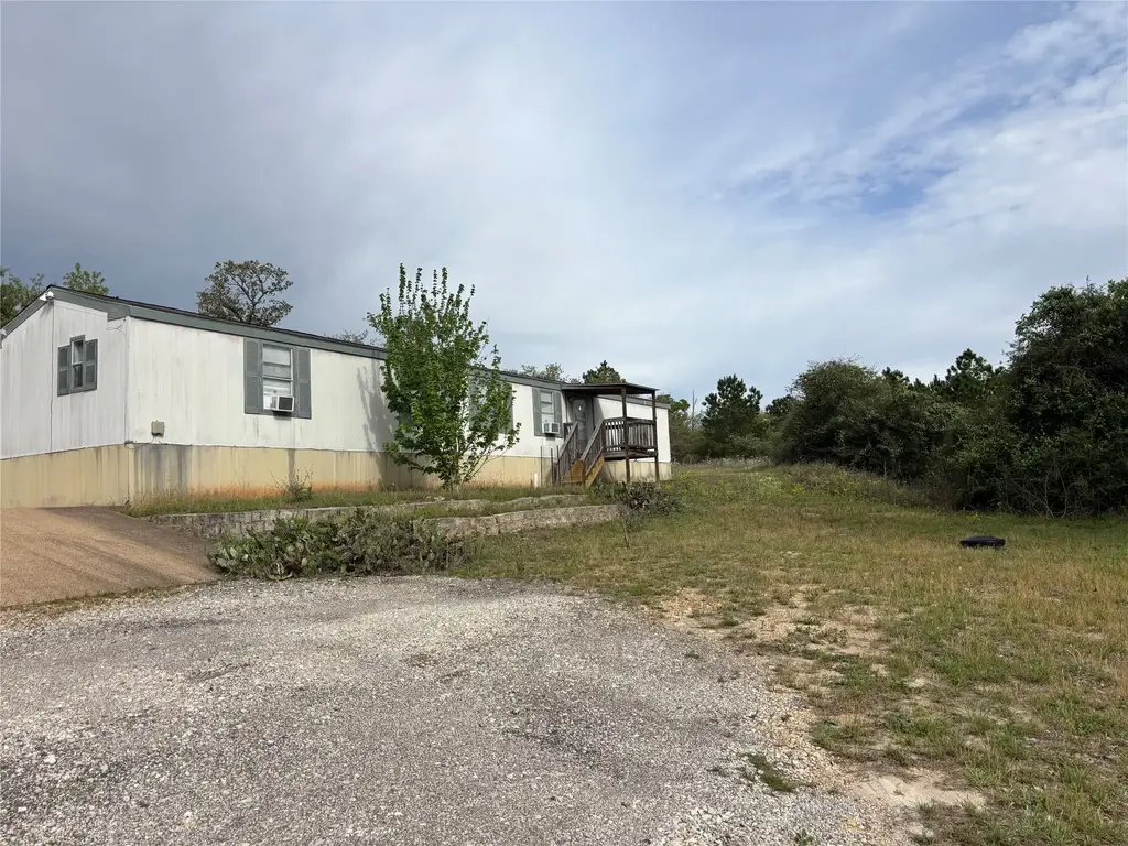 438 Kelley Road, Bastrop