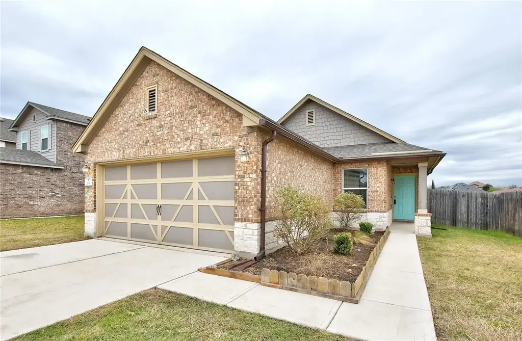 261 New Bridge Drive, Kyle