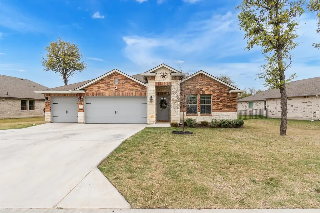 155 Tom Kite Drive, Burnet