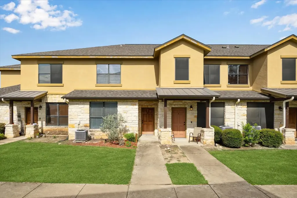 2101 Town Centre Drive 1606, Round Rock