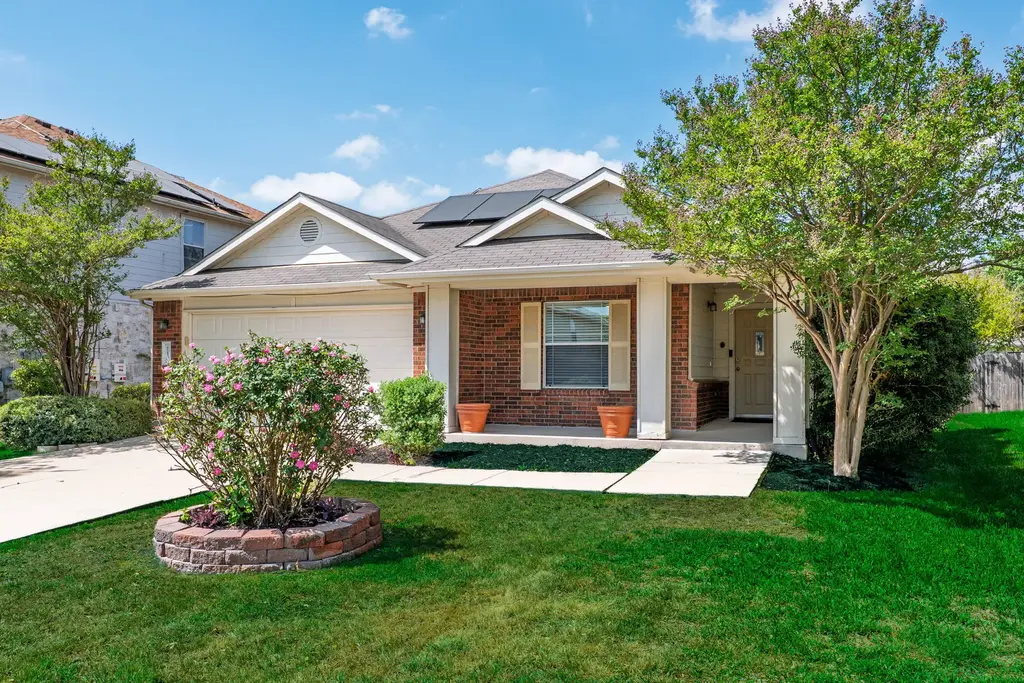110 S Creek Bend Drive, Hutto