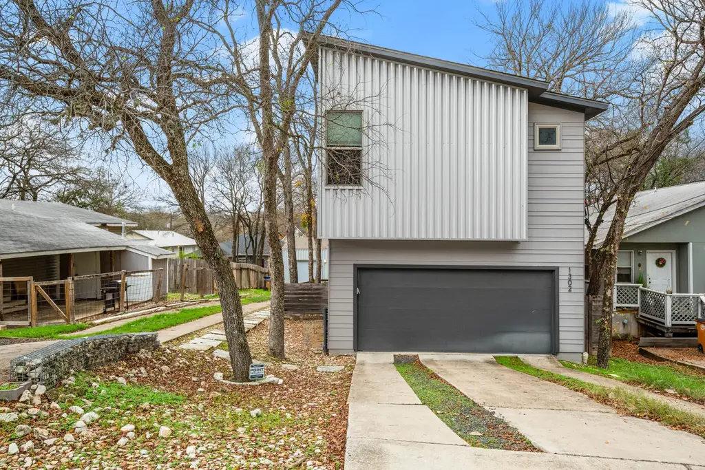 1302 Delano Street A, Austin