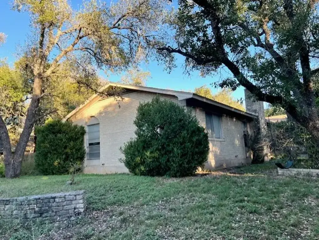 N/A, Austin