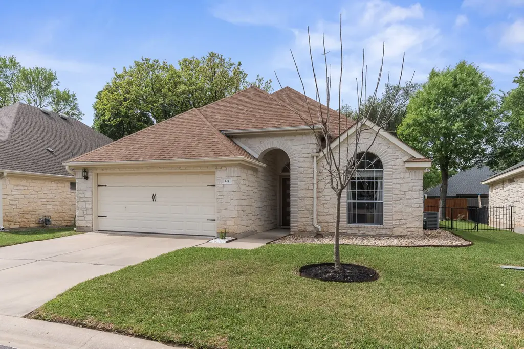 124 Village Drive, Georgetown