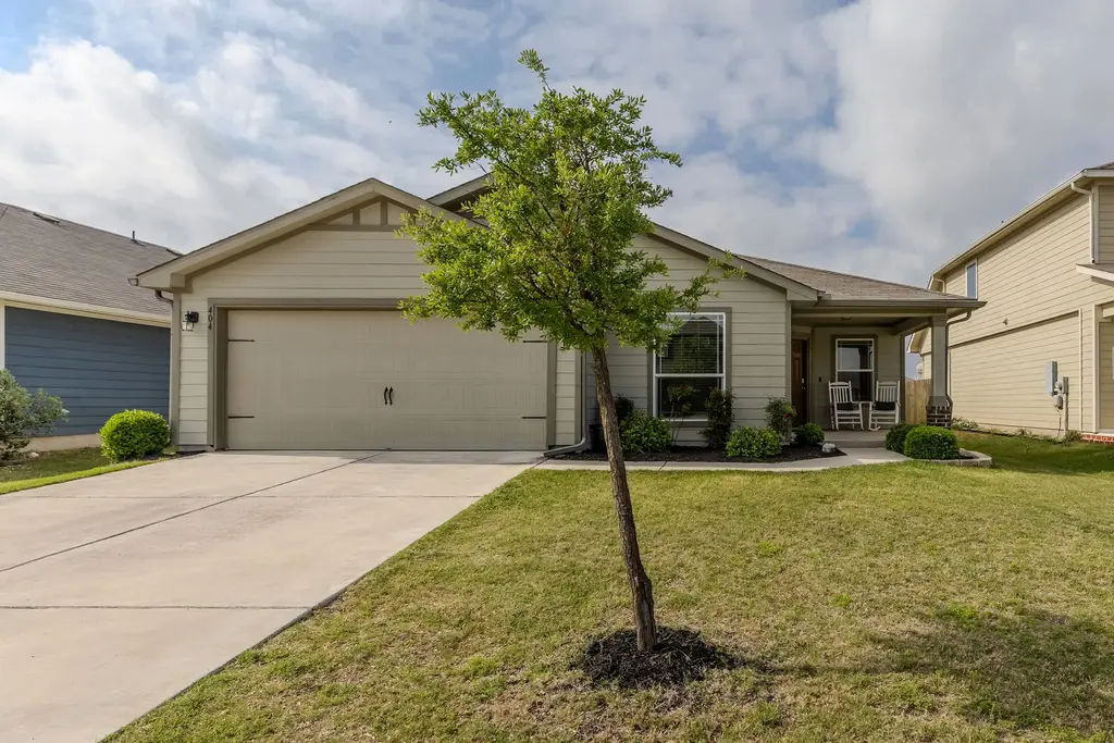 404 Cassandra Drive, Hutto