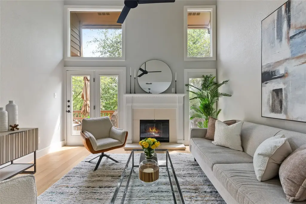 5701 Westslope Drive 16, Austin