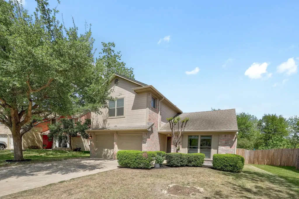 1206 Settlers Valley Drive, Pflugerville