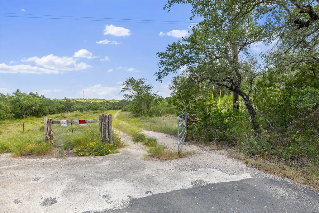 3817 Hart Hollow Drive, Spicewood