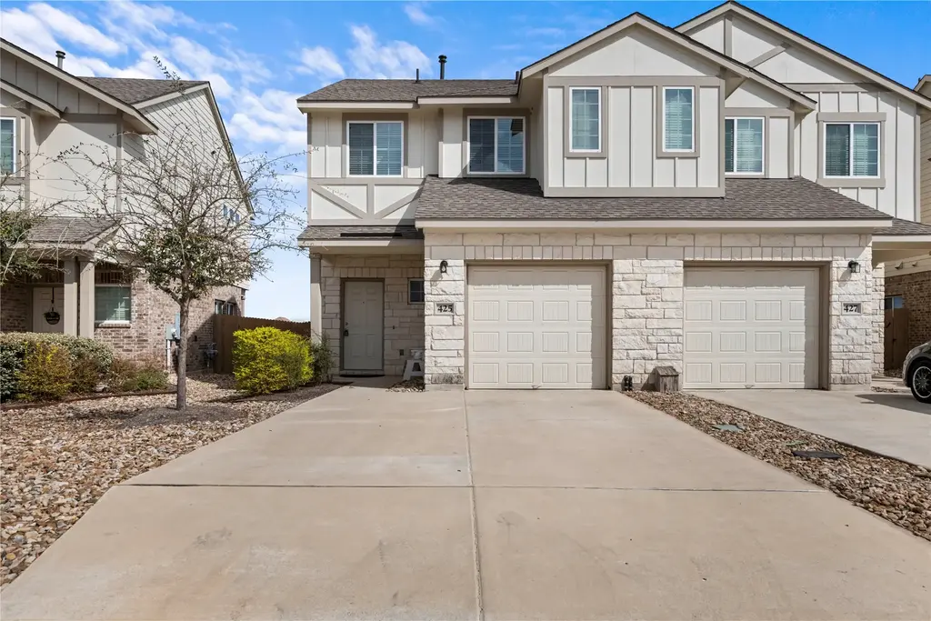 425 White Steppe Way 56, Georgetown