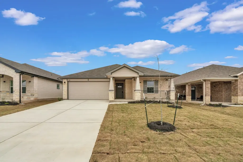 309 Pedernales Lane, Hutto