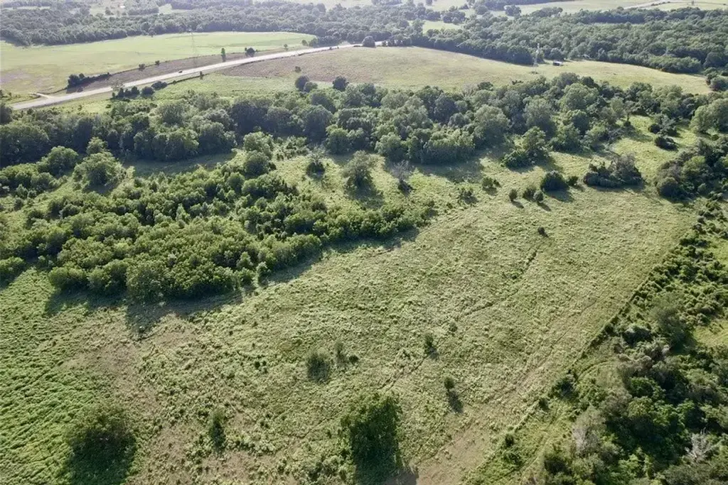 Tbd Hwy 77, Lexington