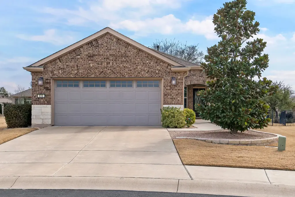 610 Chambers Creek Court, Georgetown