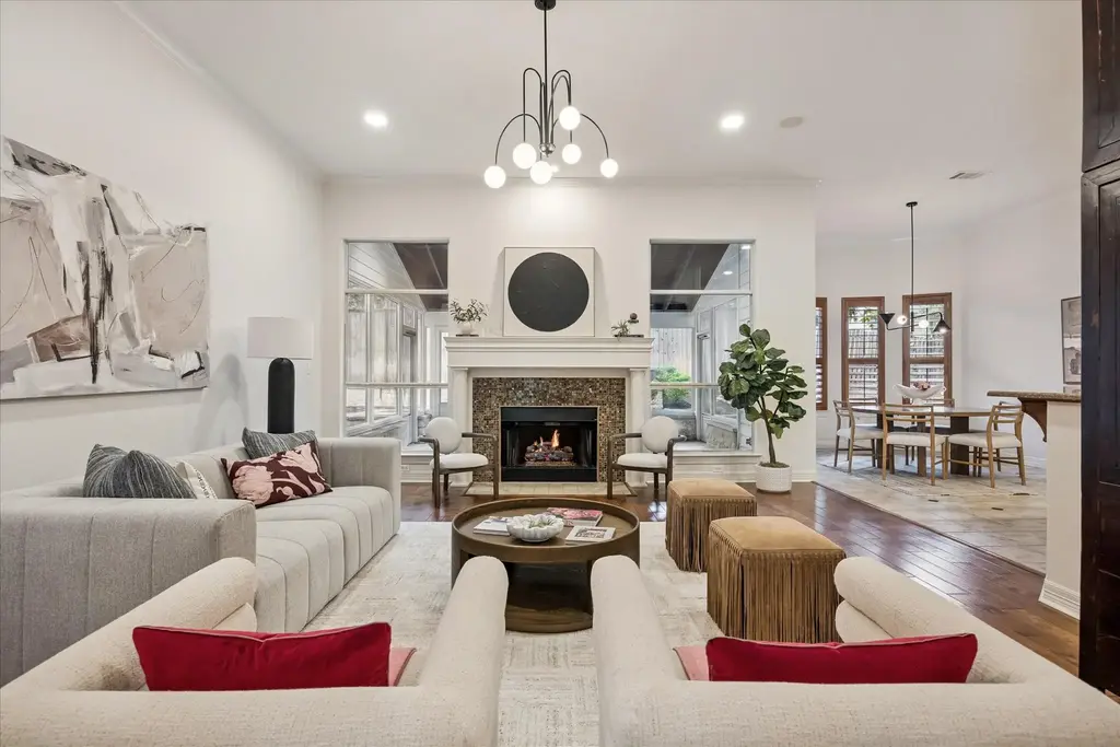 110 Copperleaf Road, Lakeway