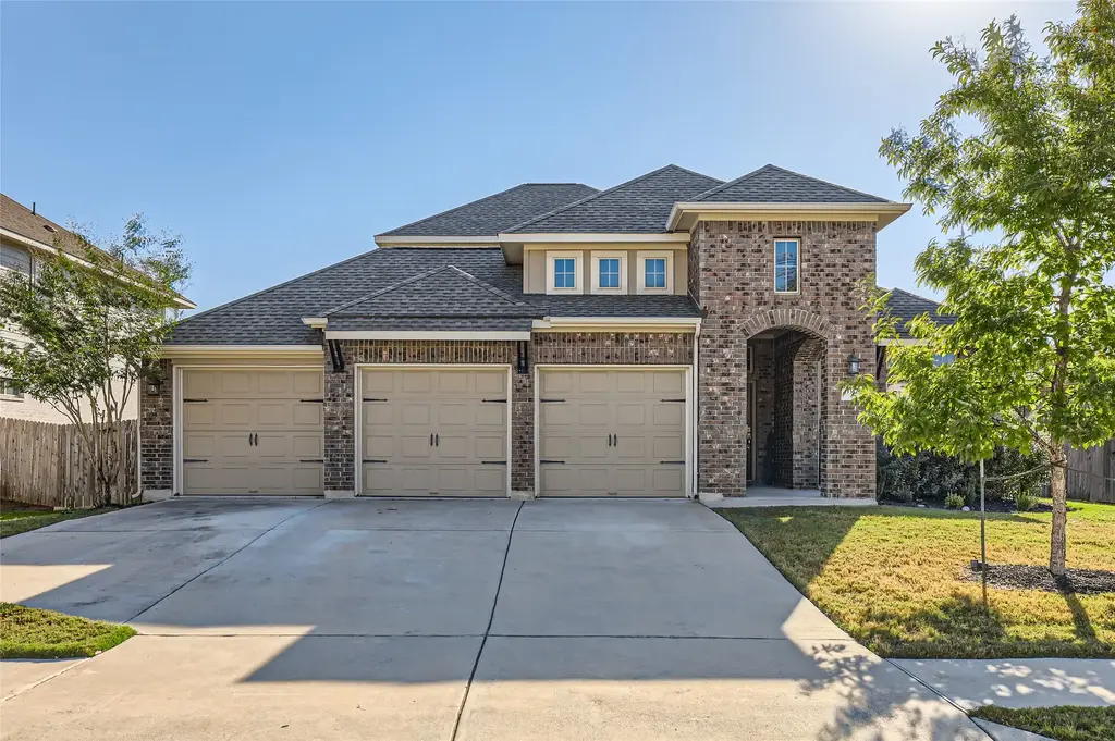 3317 Nighthawk Dive Lane, Pflugerville