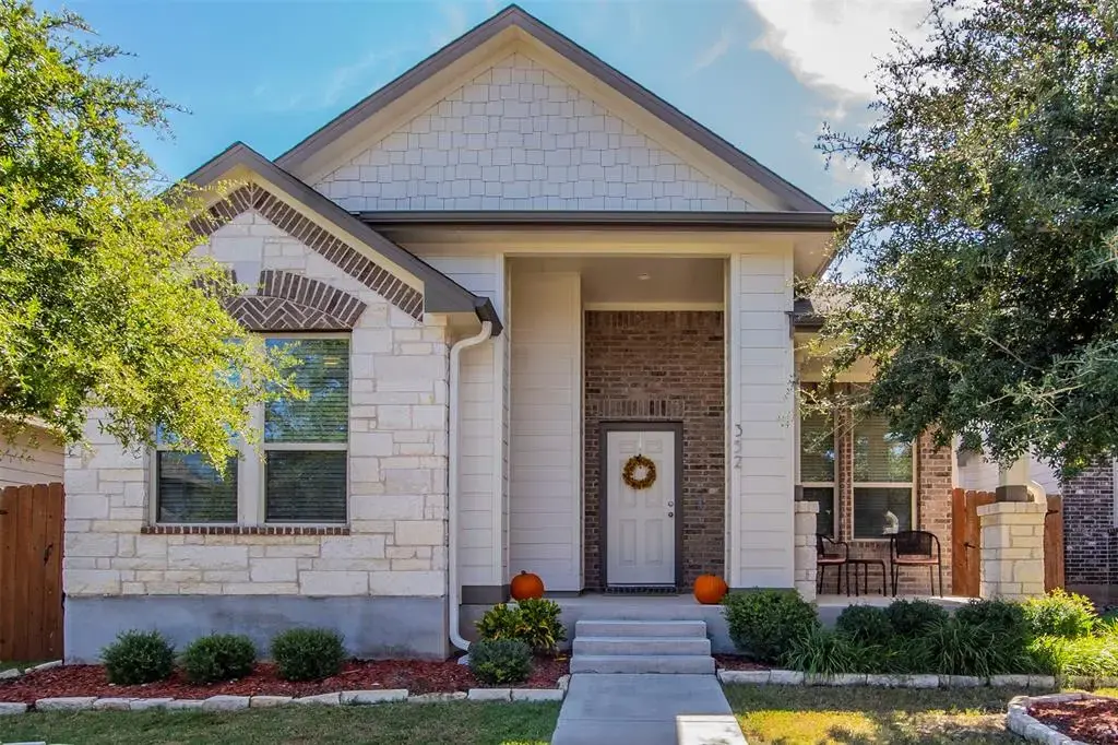 352 S Brook Drive, Leander