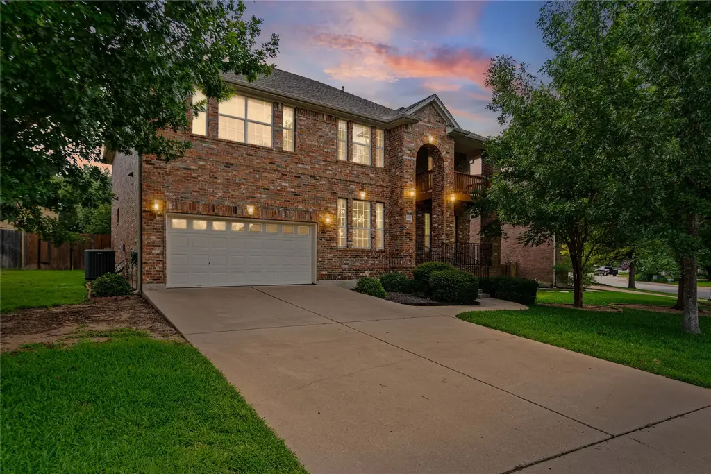10700 Pointe View Drive, Austin