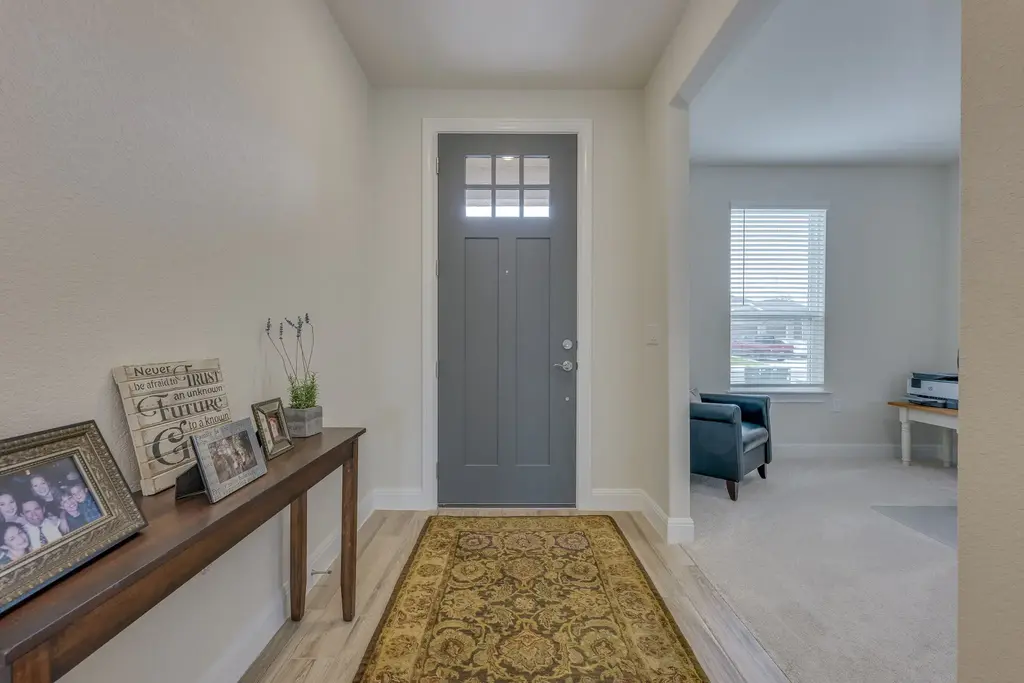 813 Peaceful Psalms Place, Georgetown