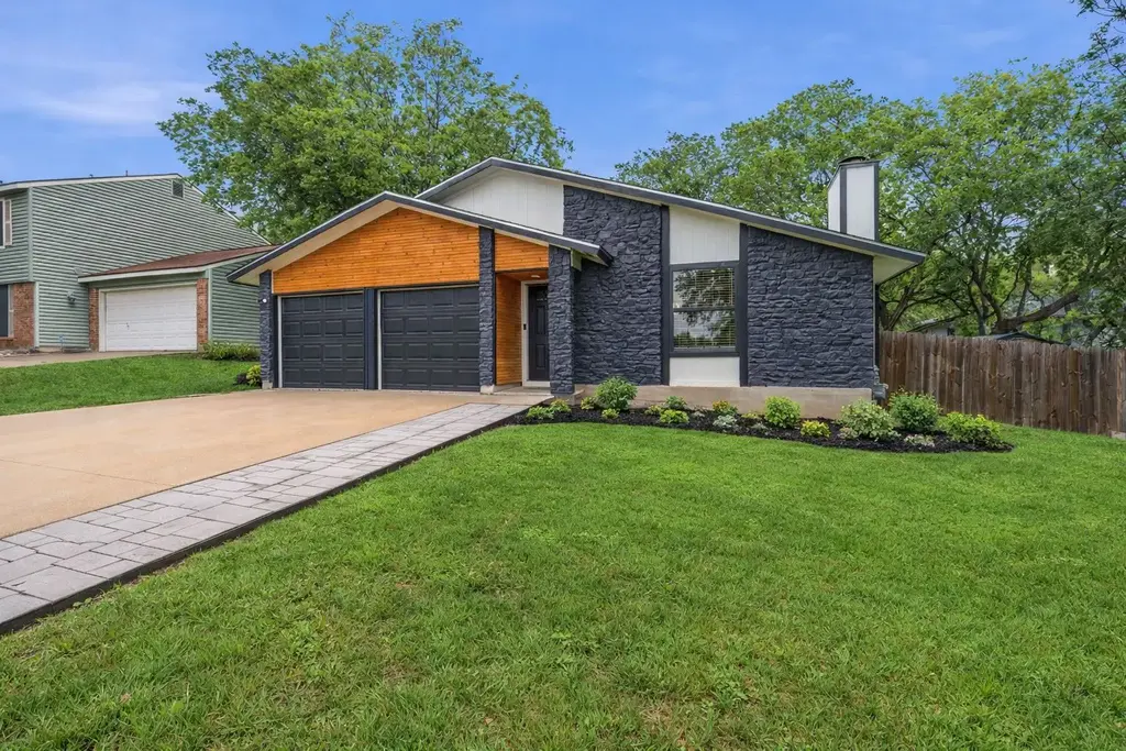 7803 Manassas Drive, Austin