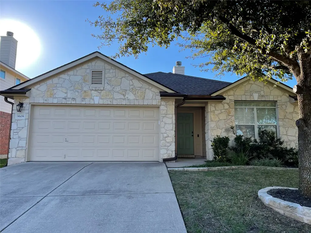 9608 Castle Pines Drive, Austin