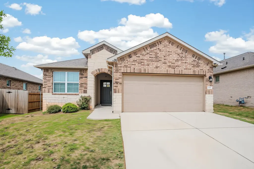 909 Vogel Drive, Georgetown