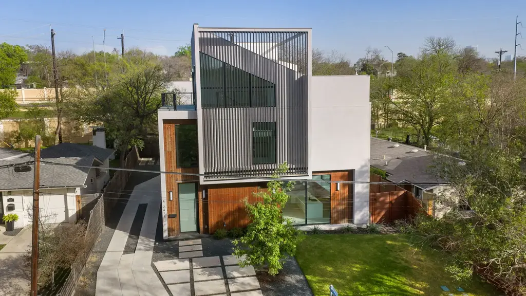 2411 Winsted Lane 1, Austin