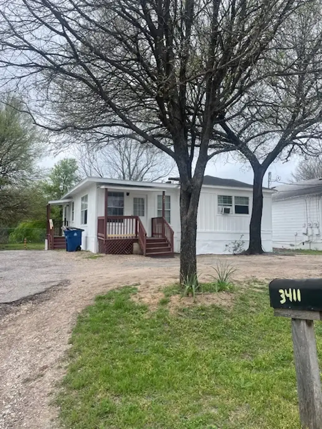 3411 Lyons Road, Austin