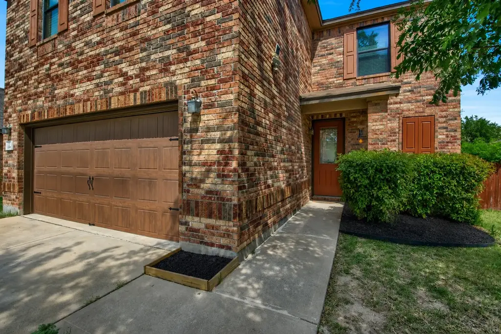 104 Outpost Cove, Cedar Park