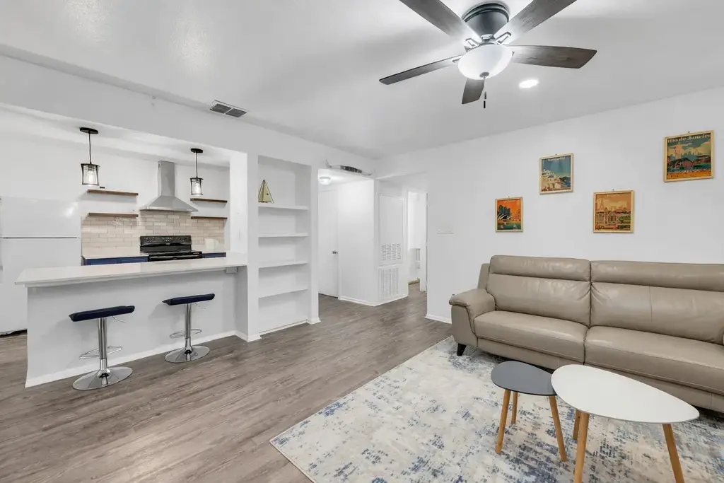 4500 E Oltorf Street D410, Austin