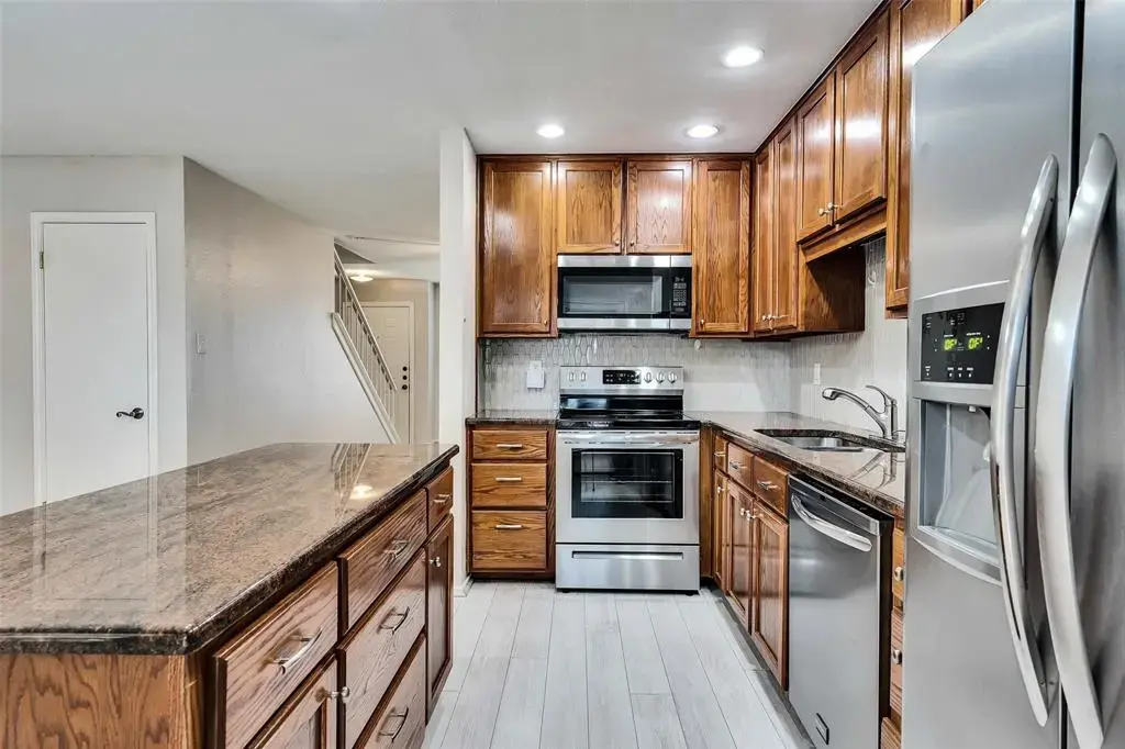 8219 Summer Side Drive 178, Austin