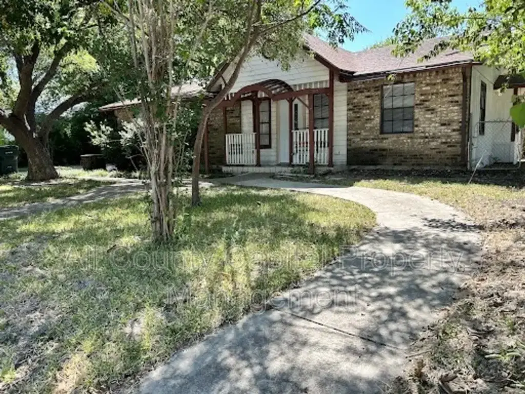 1128 Field Street, San Marcos