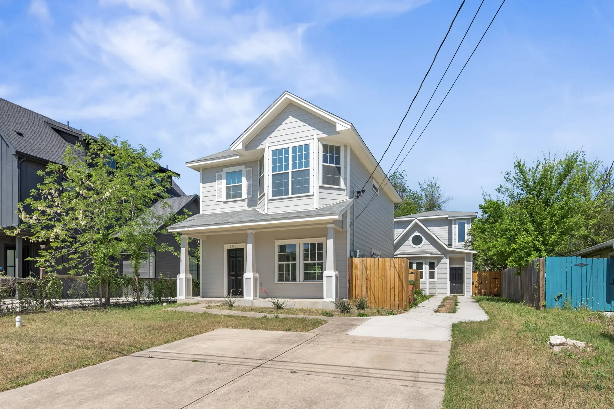 Photo of Listing #3911675