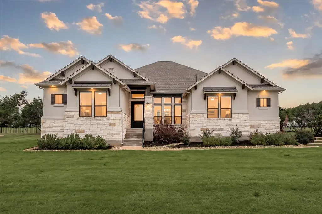 116 Rancho Deluxe, Liberty Hill