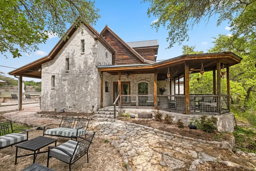 5214 A Little Creek Trail, Spicewood